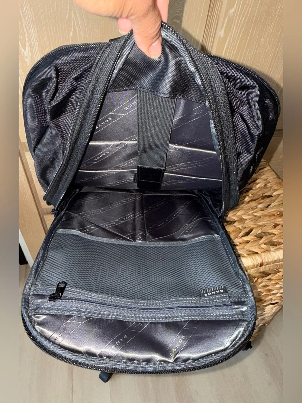 Bange Men's Urban Laptop Backpack